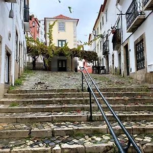 Alfama Sao Crispim Apartament